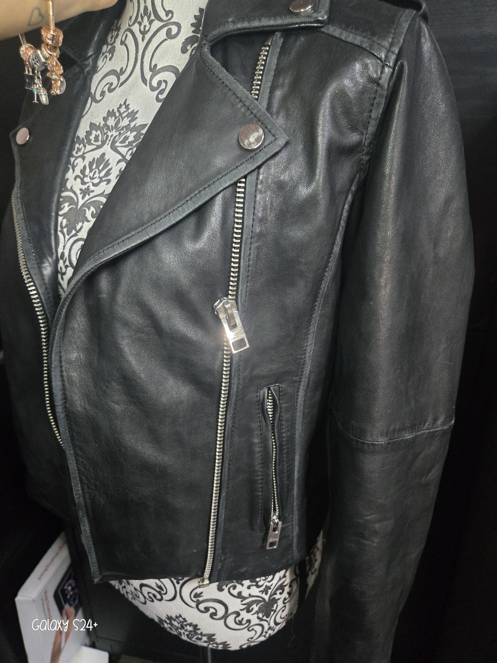 Moto Jacket - Picture 2 of 4